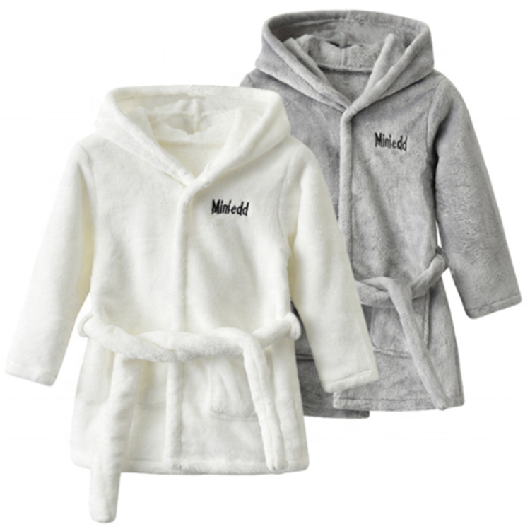 Mos Flannel Hooded Bathrobe ntxim hlub pw tsaug zog rau cov tub hluas ntxhais khoom plig (6)